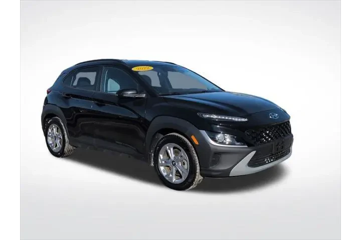 $17900 : Hyundai KONA 2022 AWD SEL 4d image 2