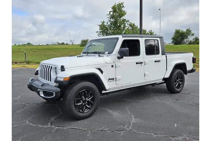 $25988 : Jeep Gladiator 2022 4x4 Spor image 3