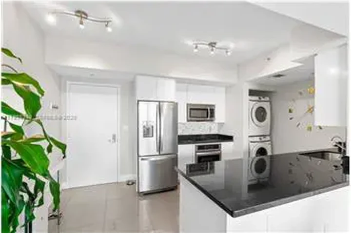 $4700 : Rental property with 2 bedro image 9