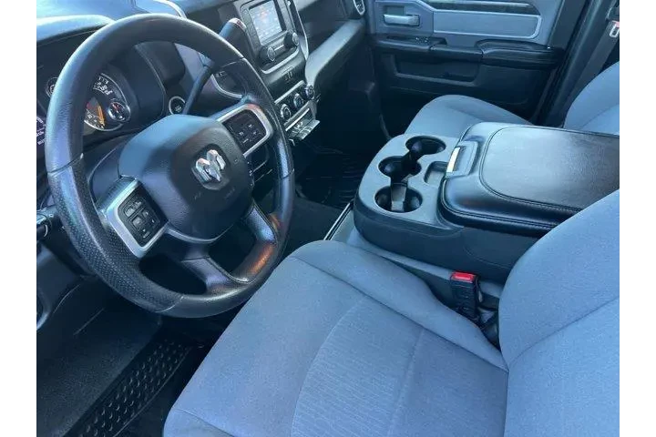 $39998 : Ram 2500 2021 4x4 Big Horn 4 image 10