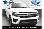 $32999 : Ford Expedition 2024 4x2 XLT thumbnail