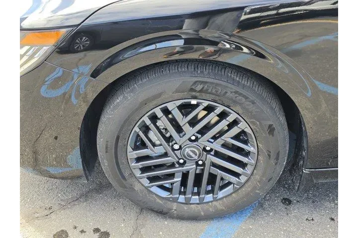 $24335 : Nissan Sentra 2026 SV 4dr Se image 7