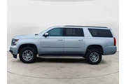 $17561 : Chevrolet Suburban 2017 4x4 thumbnail