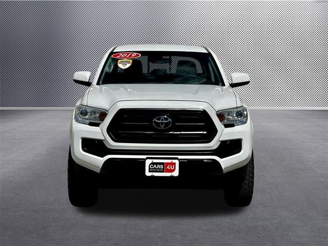 $34347 : 2019 Tacoma SR5 image 2