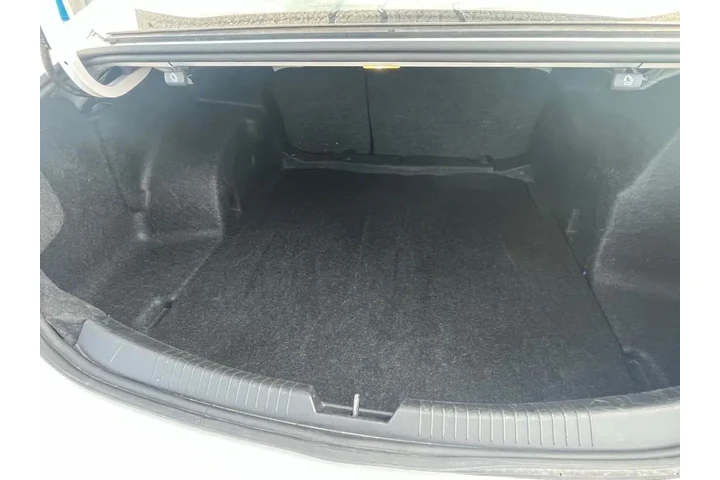 $20200 : Chevrolet Malibu 2023 LT 4dr image 7