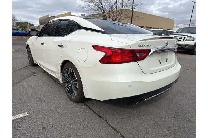 $17348 : Nissan Maxima 2017 Platinum image 5