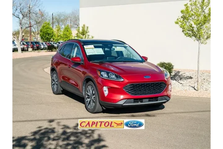 $18425 : 2020 Escape Hybrid Titanium image 1