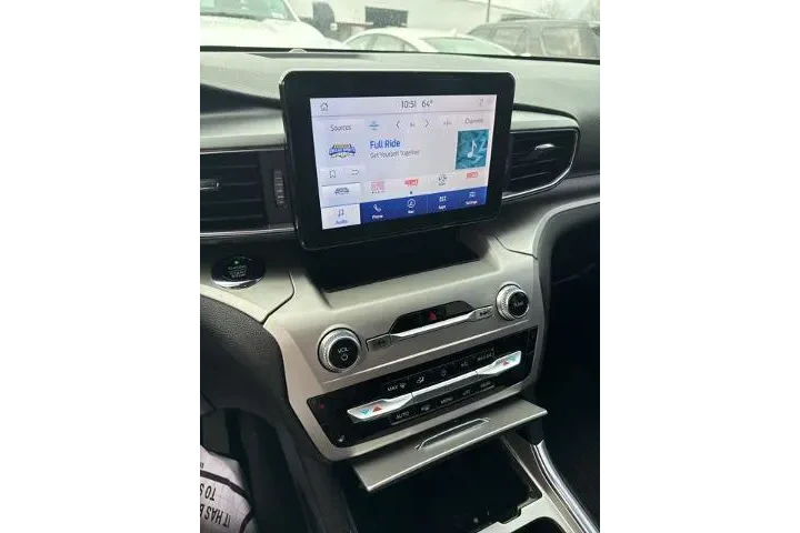 $18962 : Ford Explorer 2020 XLT 4dr S image 4