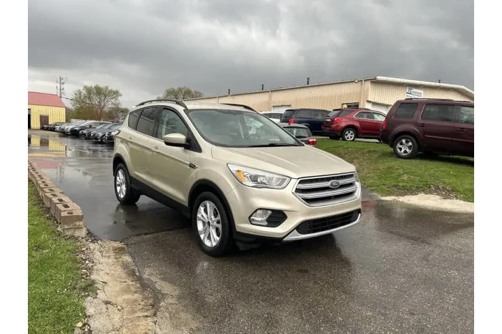 $10900 : 2017 Escape SE image 8