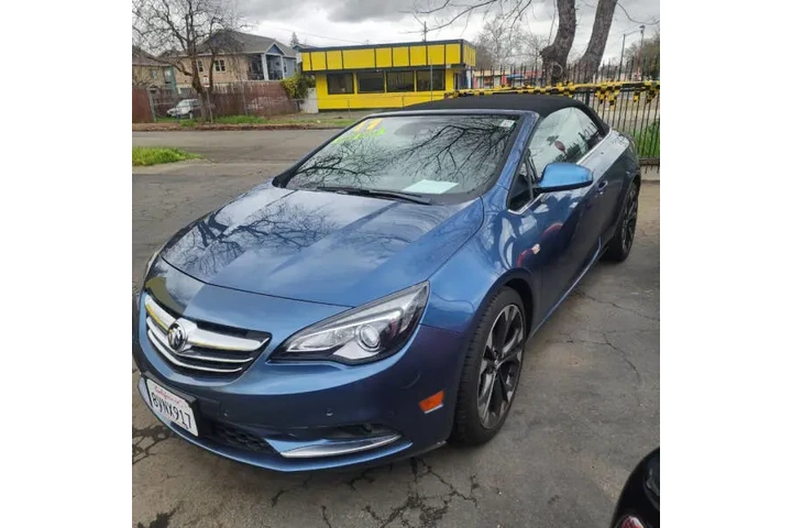 $14990 : 2017 Cascada Premium image 4