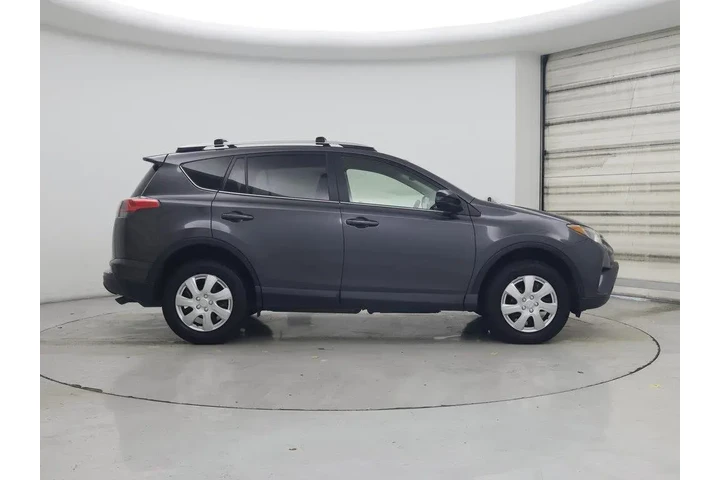 $17998 : Toyota RAV4 2016 LE 4dr SUV image 7