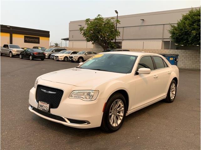 $24995 : 2019 Chrysler 300 300 Touring image 2