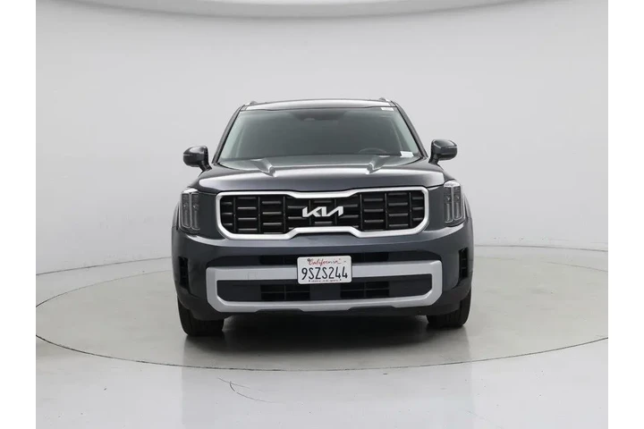 $31998 : Kia Telluride 2024 S 4dr SUV image 5