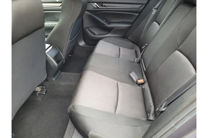 $16999 : Honda Accord 2019 LX 4dr Sed image 10