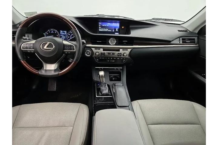 $27998 : Lexus ES 350 2018 4dr Sedan image 9