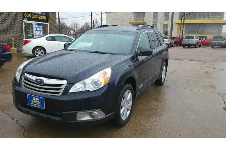 $5999 : 2012 Outback 2.5i Premium image 3