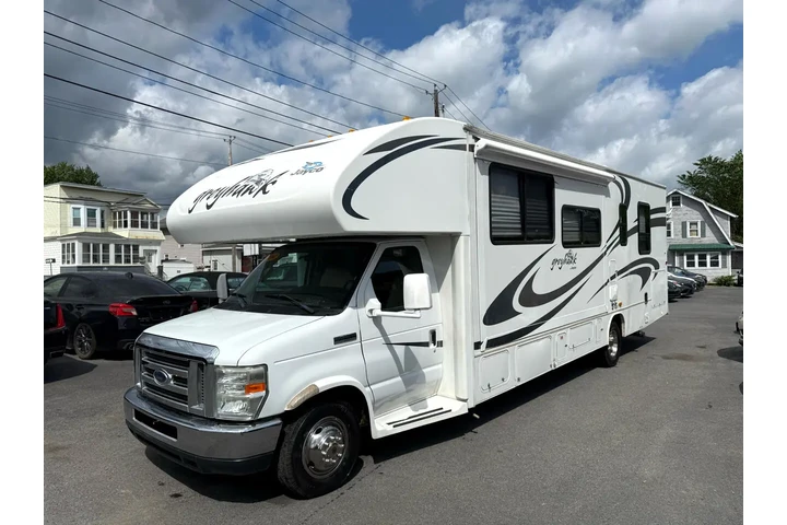 $22996 : 2010 Econoline image 2