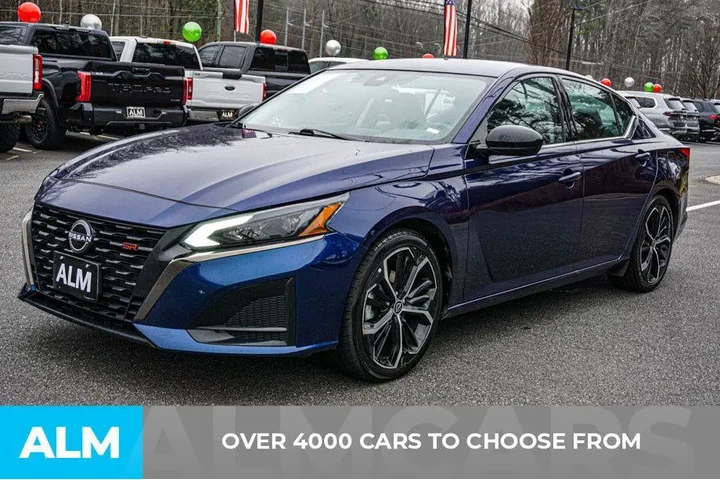 $18920 : Nissan Altima 2024 2.5 SR 4d image 2