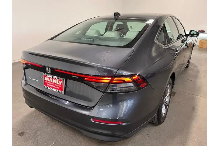 $24897 : Honda Accord 2023 image 3