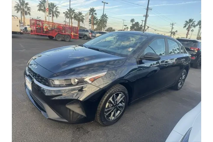 $16999 : Kia Forte 2024 LX 4dr Sedan image 1