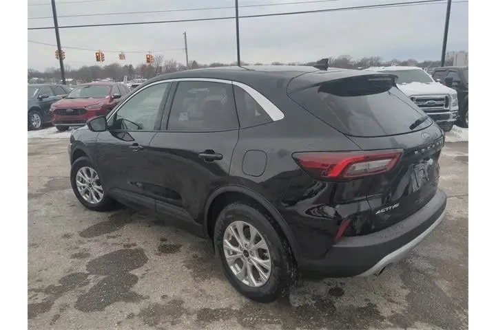 $22964 : Ford Escape 2023 AWD Active image 7