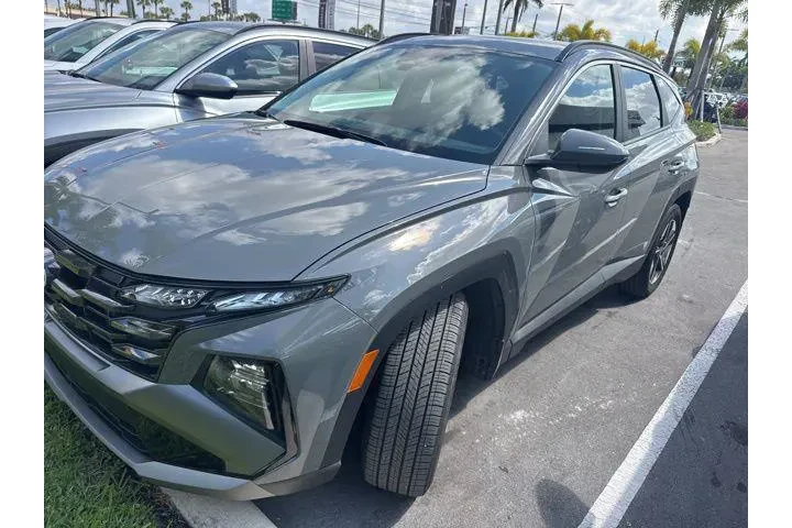 $23761 : Hyundai TUCSON 2025 SEL 4dr image 1