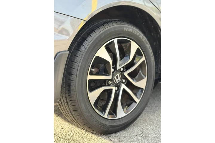 2013 Civic EX image 10