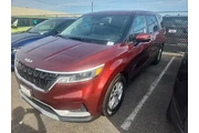 $31991 : Kia Carnival 2024 LX 4dr Min thumbnail