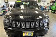 $29900 : 2021 Grand Cherokee Laredo X thumbnail