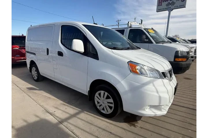 $10900 : 2021 NV200 image 4