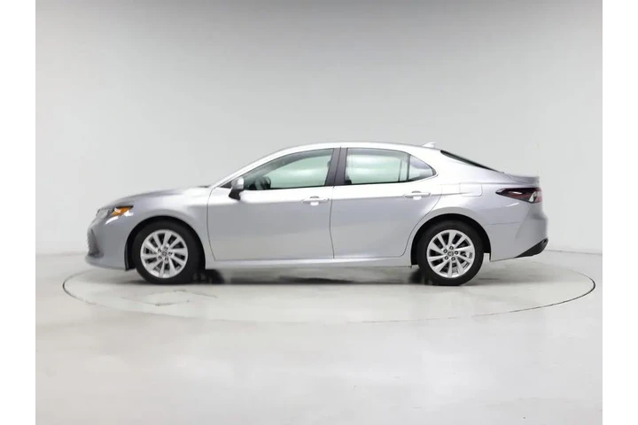 $23998 : Toyota Camry 2022 LE 4dr Sed image 3