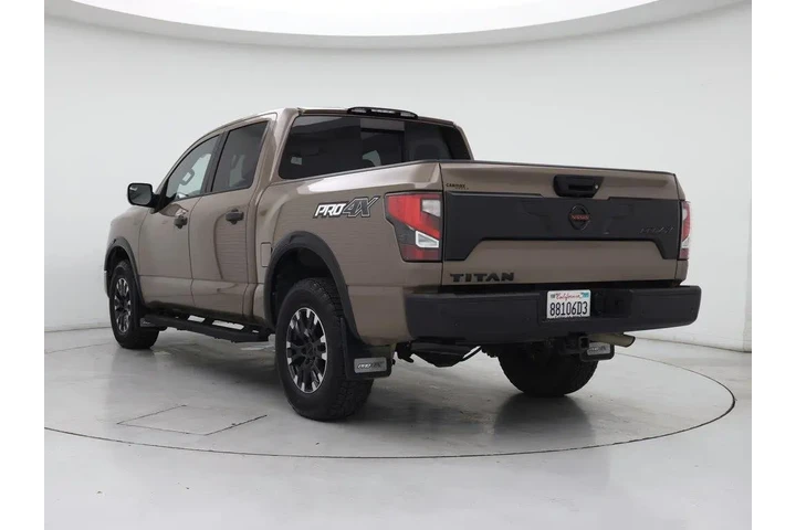 $32998 : Nissan Titan 2021 4x4 PRO-4X image 2