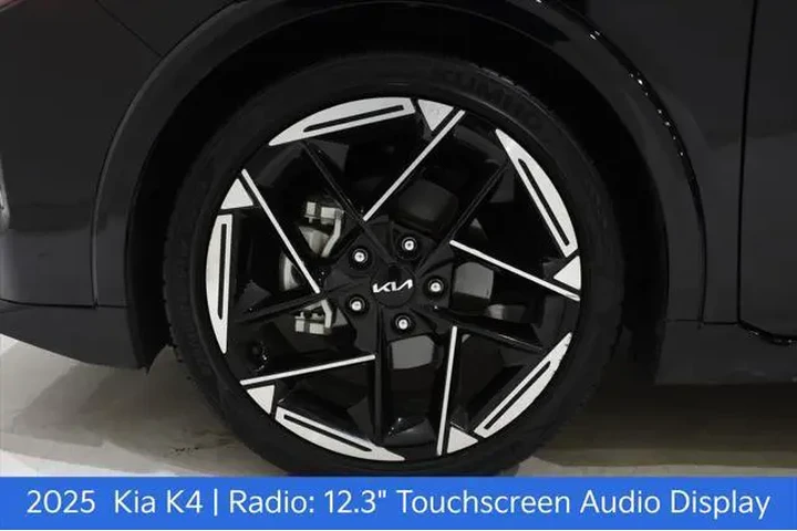 $26500 : Kia K4 2025 GT-Line 4dr Seda image 6