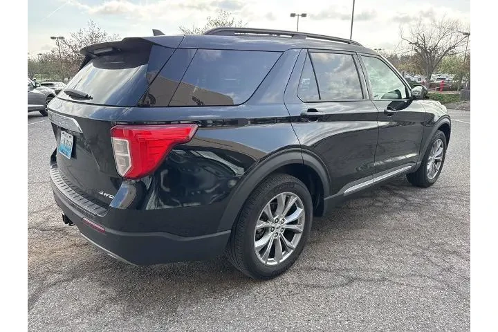 $34000 : Ford Explorer 2023 AWD XLT 4 image 10