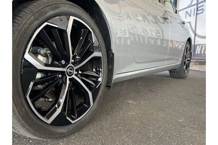 Nissan Altima 2024 2.5 SR 4d image 10