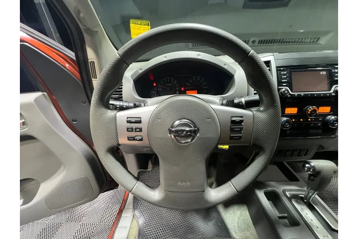 Nissan Frontier 2016 4x2 S 4 image 9