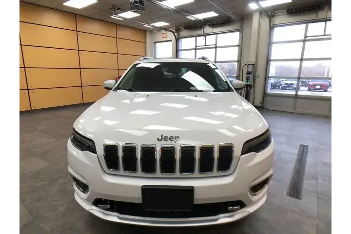 $18416 : Jeep Cherokee 2019 4x4 Overl image 2