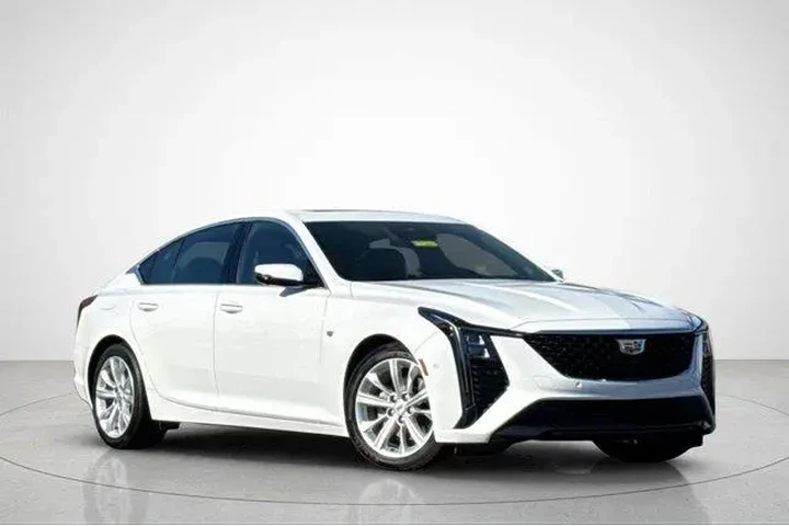 $37680 : Cadillac CT5 2025 Premium Lu image 2