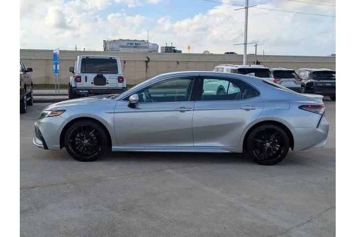 $23500 : Toyota Camry 2023 XSE 4dr Se image 6