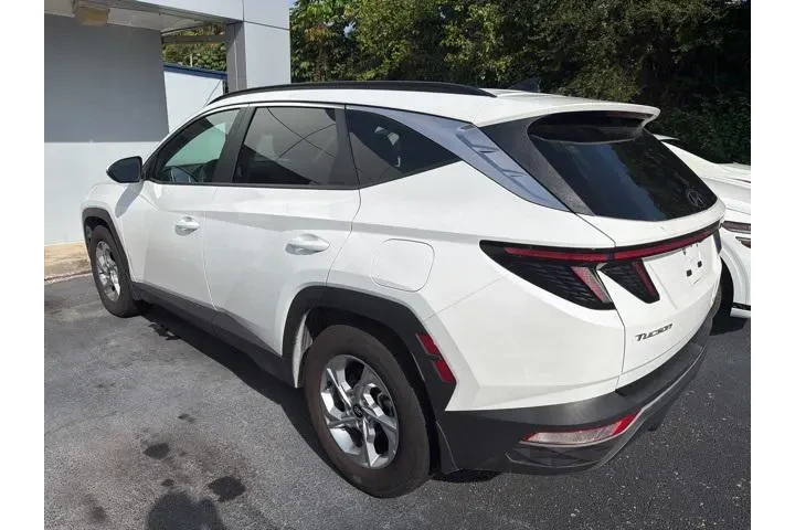 $18988 : Hyundai TUCSON 2023 SEL 4dr image 6