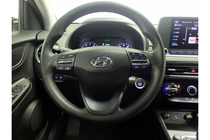 $19998 : Hyundai KONA 2023 SEL 4dr Cr image 10