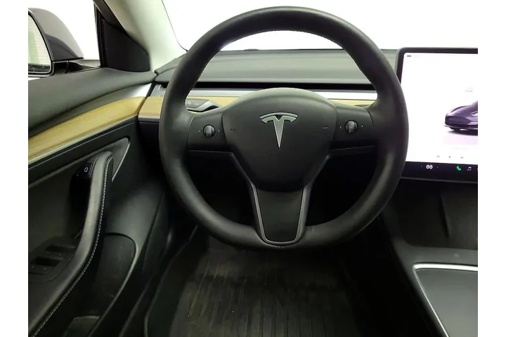 $25998 : Tesla Model 3 2022 4dr Sedan image 10