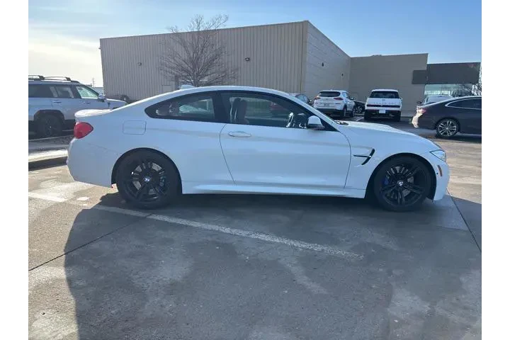 $31998 : BMW M4 2015 2dr Coupe image 3