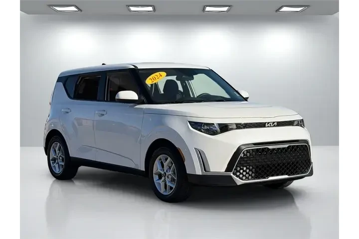 $17500 : Kia Soul 2024 LX 4dr Crossov image 7