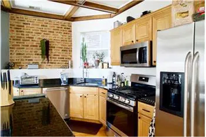 $3095 : Rental property with 3 bedro image 4