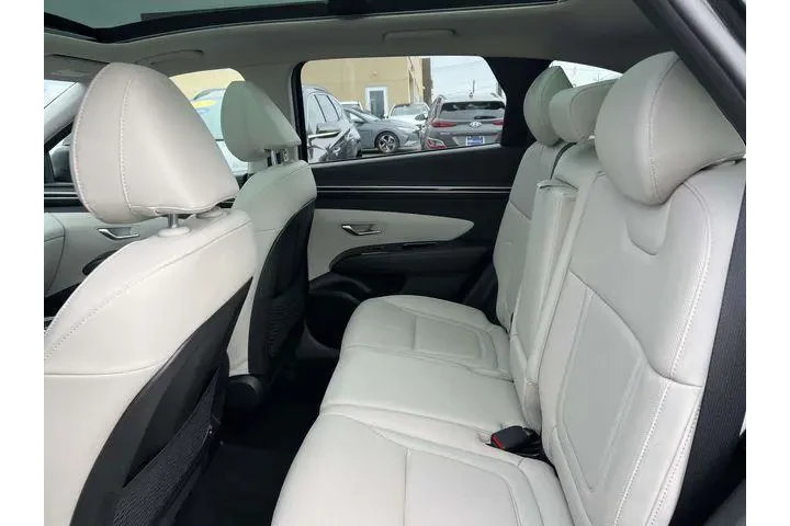 $24000 : Hyundai TUCSON 2023 AWD Limi image 10