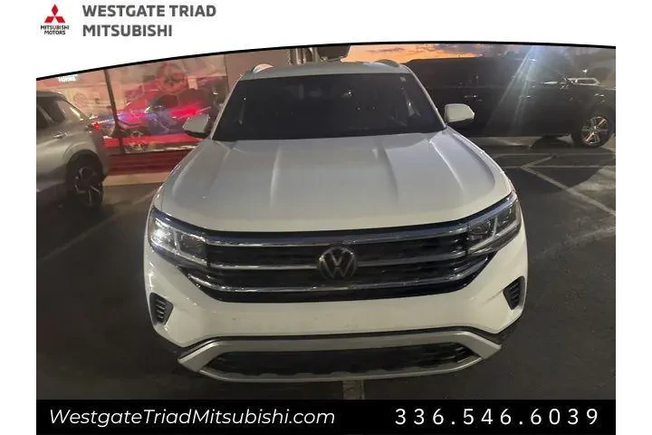 $28141 : Volkswagen Atlas Cross Sport image 2