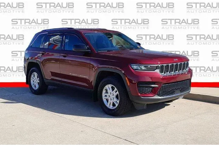 $26660 : Jeep Grand Cherokee 2023 4x4 image 1