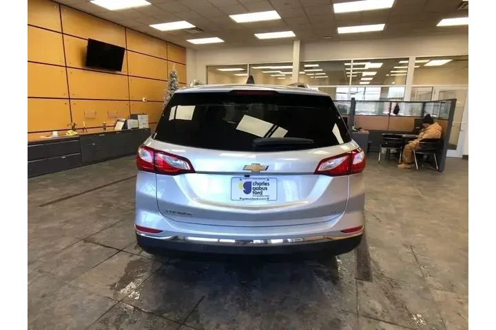 $15818 : Chevrolet Equinox 2021 LT 4d image 6