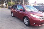 $15999 : 2014 Sienna Limited 7-Passeng thumbnail